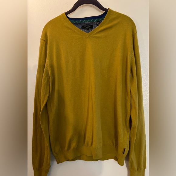 Ted Baker London Silk-Blend V-neck Sweater - Picture 1 of 9